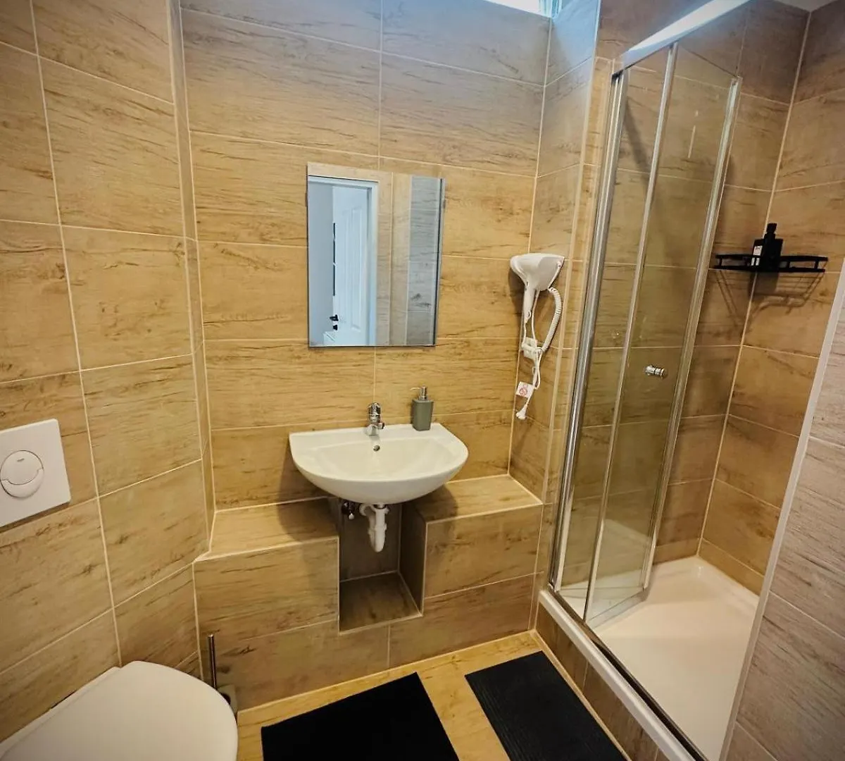 Διαμέρισμα 4-Br Apt, Ideal For Groups, 6-Min To Stadthalle Βιέννη Αυστρία